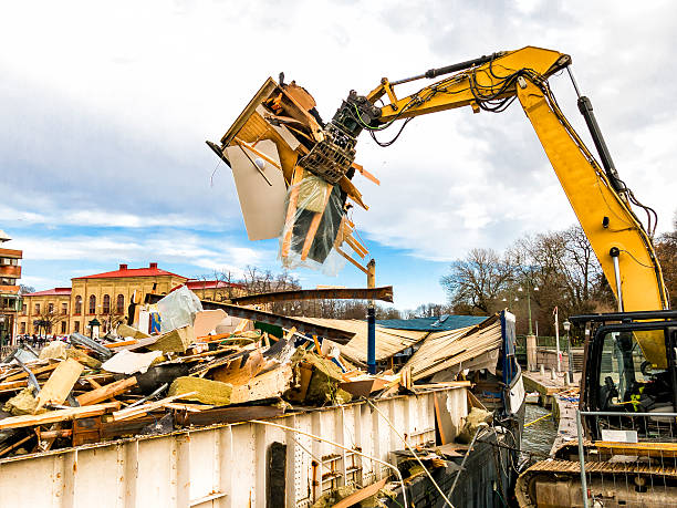 Best Construction Debris Removal  in Marion, IL